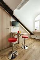 Torino Multifunctional Stylish Studio