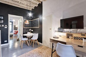 Torino S. Ottavio Chic Style Flat