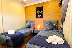 GrandInn Hotel Apartments