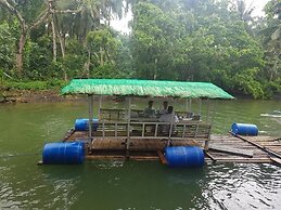 Nature Green Forest Resort