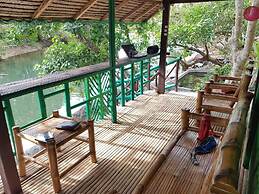 Nature Green Forest Resort