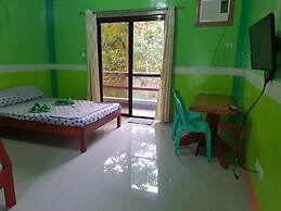 Nature Green Forest Resort