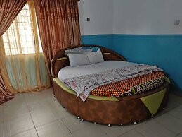Elizz Guest House