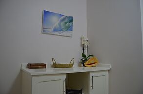 Gin and Jack Beach House