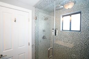 The Creative Highland Home