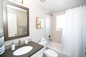 Sloan's Lake Mid-mod Escape