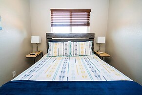 Sloan's Lake Mid-mod Escape