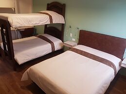 The Cranky Croc Hostel