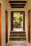 The Cranky Croc Hostel