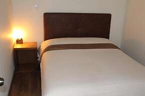 The Cranky Croc Hostel