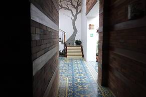 The Cranky Croc Hostel