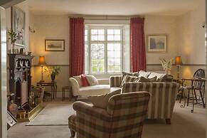 The Pines at Eastleigh - 3 Cottages