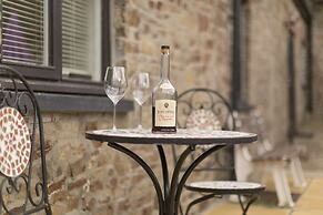 The Pines at Eastleigh - 3 Cottages