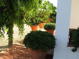 Arenosu a pochi Km dalle spiagge