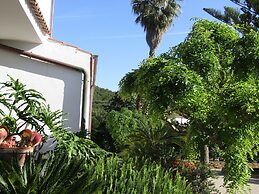 Arenosu a pochi Km dalle spiagge