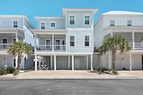 Bay Side 4 Bedroom Home by RedAwning