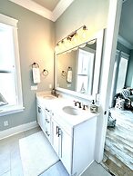 Bay Side 4 Bedroom Home by RedAwning