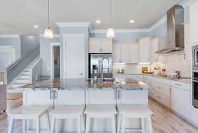 Bay Side 4 Bedroom Home by RedAwning