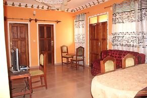 Pwani Vanilla House & Restaurant