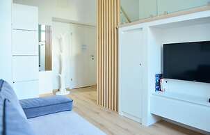 Studio Apt Orchard on Rokova St