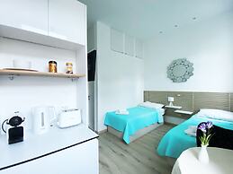 En-suite Iris on Rokova Street