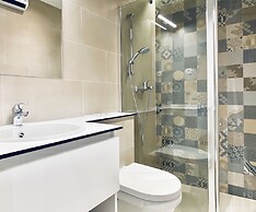 En-suite Iris on Rokova Street