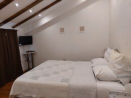 Apt Lavender on Nincevica St-1 BR Apt