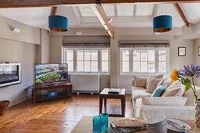 Dream Stays Bath - Queen Street