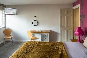 Dream Stays Bath - Queen Street