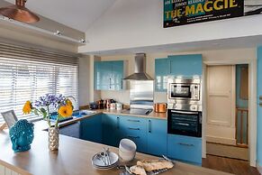 Dream Stays Bath - Queen Street