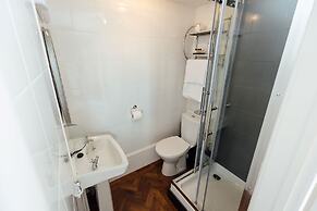 Elm Grove Country House