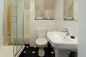 Elm Grove Country House