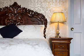 Elm Grove Country House