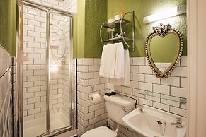 Elm Grove Country House