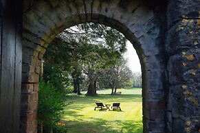 Elm Grove Country House