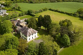 Elm Grove Country House