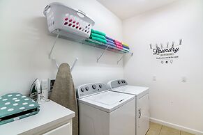 Davenport- Lovely 6bd/5ba Poolhome - #6av391