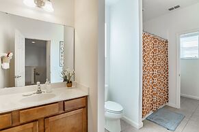 Davenport- Lovely 6bd/5ba Poolhome - #6av391