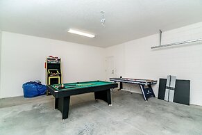 Davenport- Lovely 6bd/5ba Poolhome - #6av391