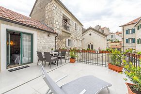 Apartments & Rooms Dujam