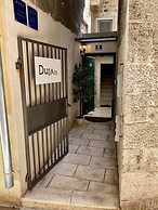 Apartments & Rooms Dujam