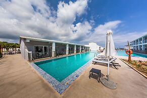 Caretta Paradise Resort & Waterpark