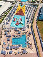 Caretta Paradise Resort & Waterpark