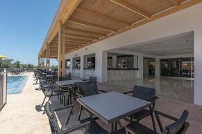 Caretta Paradise Resort & Waterpark