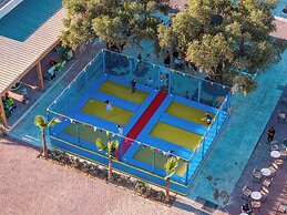 Caretta Paradise Resort & Waterpark