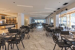 Caretta Paradise Resort & Waterpark