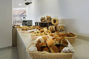 Caretta Paradise Resort & Waterpark