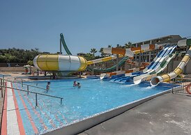 Caretta Paradise Resort & Waterpark