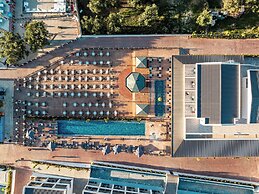 Caretta Paradise Resort & Waterpark