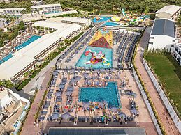 Caretta Paradise Resort & Waterpark